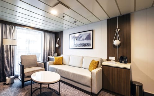 AE Expeditions, SYLVIA EARLE, Junior Suite 705, Richard IAnson-1